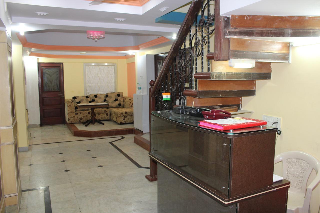 Hotel Star Suite มุมไบ ภายนอก รูปภาพ